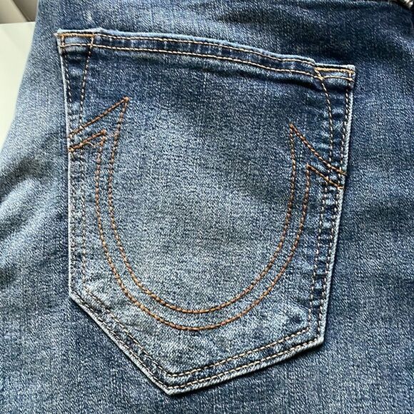 True Religion NWT jeans 34 ROCCO new relaxed skinny dark blue wash faded faded - Picture 1 of 14